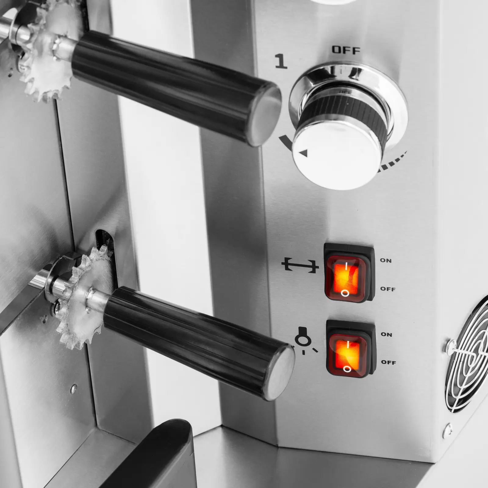 Electric Chicken Grill - 6 skewers for 36 chickens - with lighting and wheels - Royal Catering (Light: Yes)