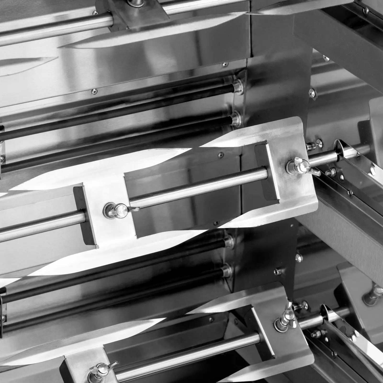 Electric Chicken Grill - 6 skewers for 36 chickens - with lighting and wheels - Royal Catering (Material: Stainless steel)
