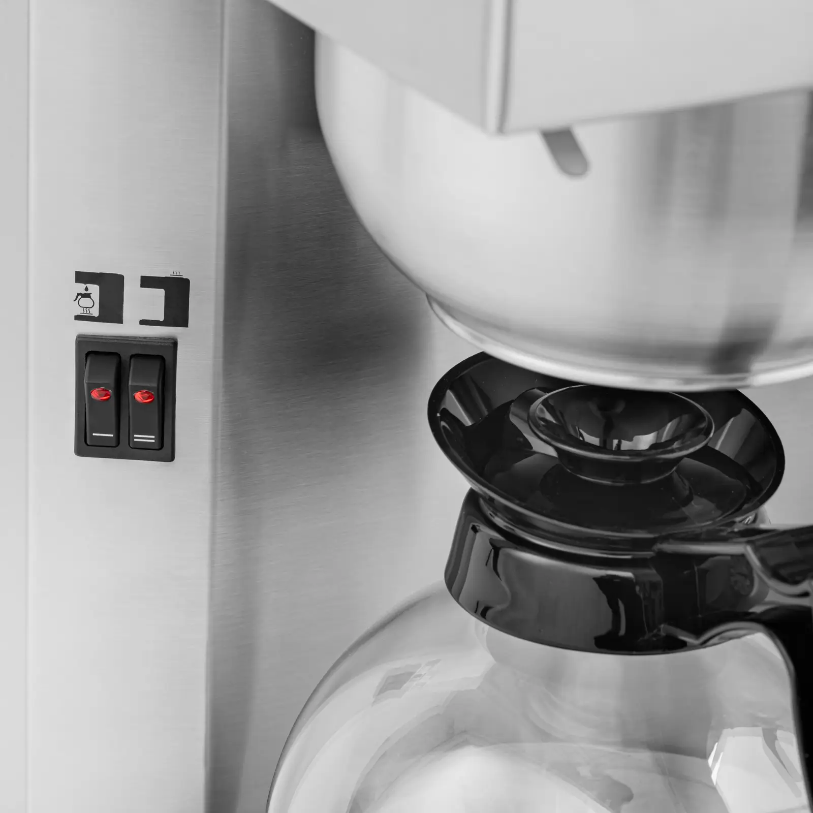 Překapávací kávovar - 4 x 1,8 l - 4 ohřívací plotýnky - vč. 4 skleněných konvic (Kapacita max.: 2.5 l)