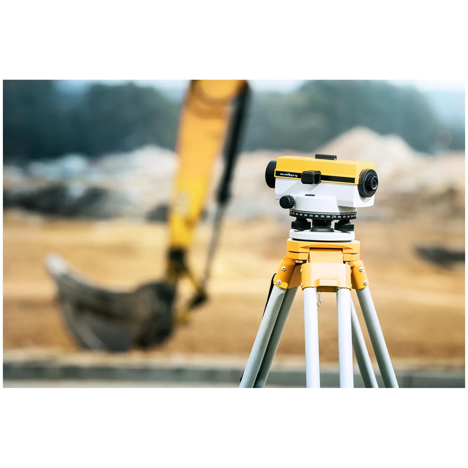 Niveau de chantier avec trépied et mire - Grossissement 32x - Objectif 40 mm - Écart 1 mm - Compensateur à amortissement pneumatique (Délai de compensation: 3 s)