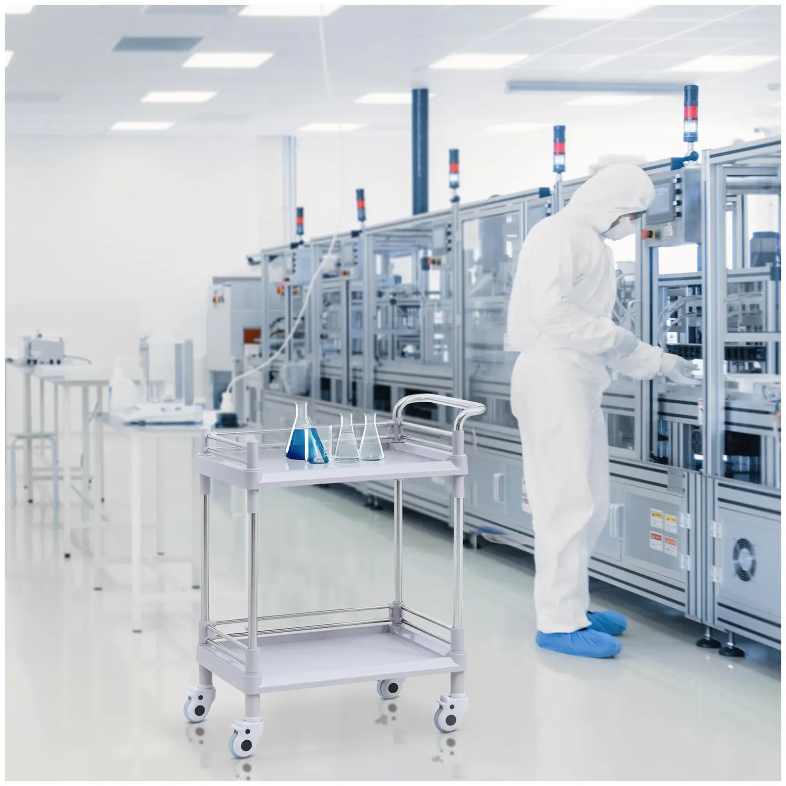Laboratory Trolley - 2 shelves each 65 x 47 x 5 cm - 40 kg