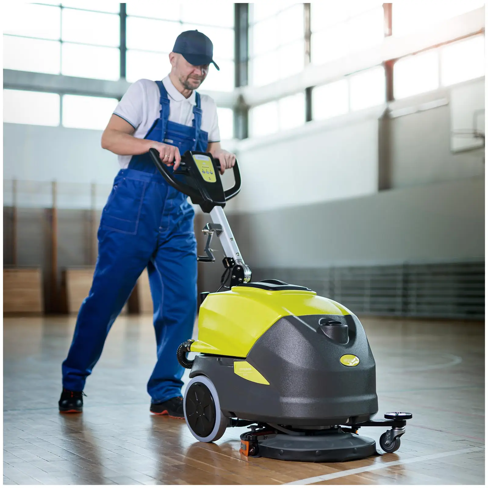 Floor deals scrub machine