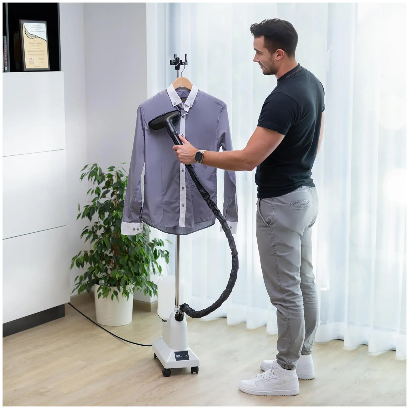 Garment Steamer - 1,750 W - 3.65 L