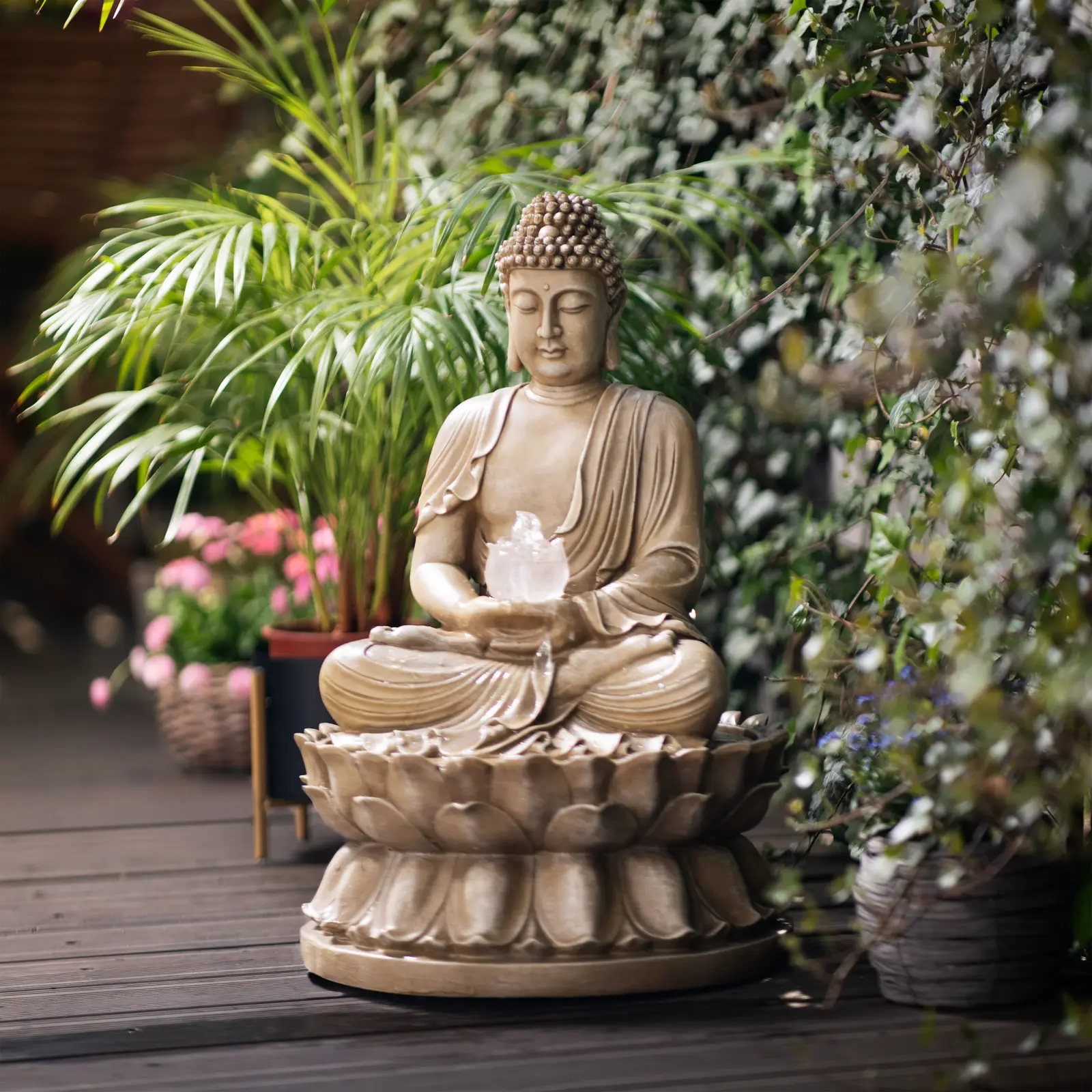 Solar Garden Fountain - Sittende Buddha-figur - LED-belysning