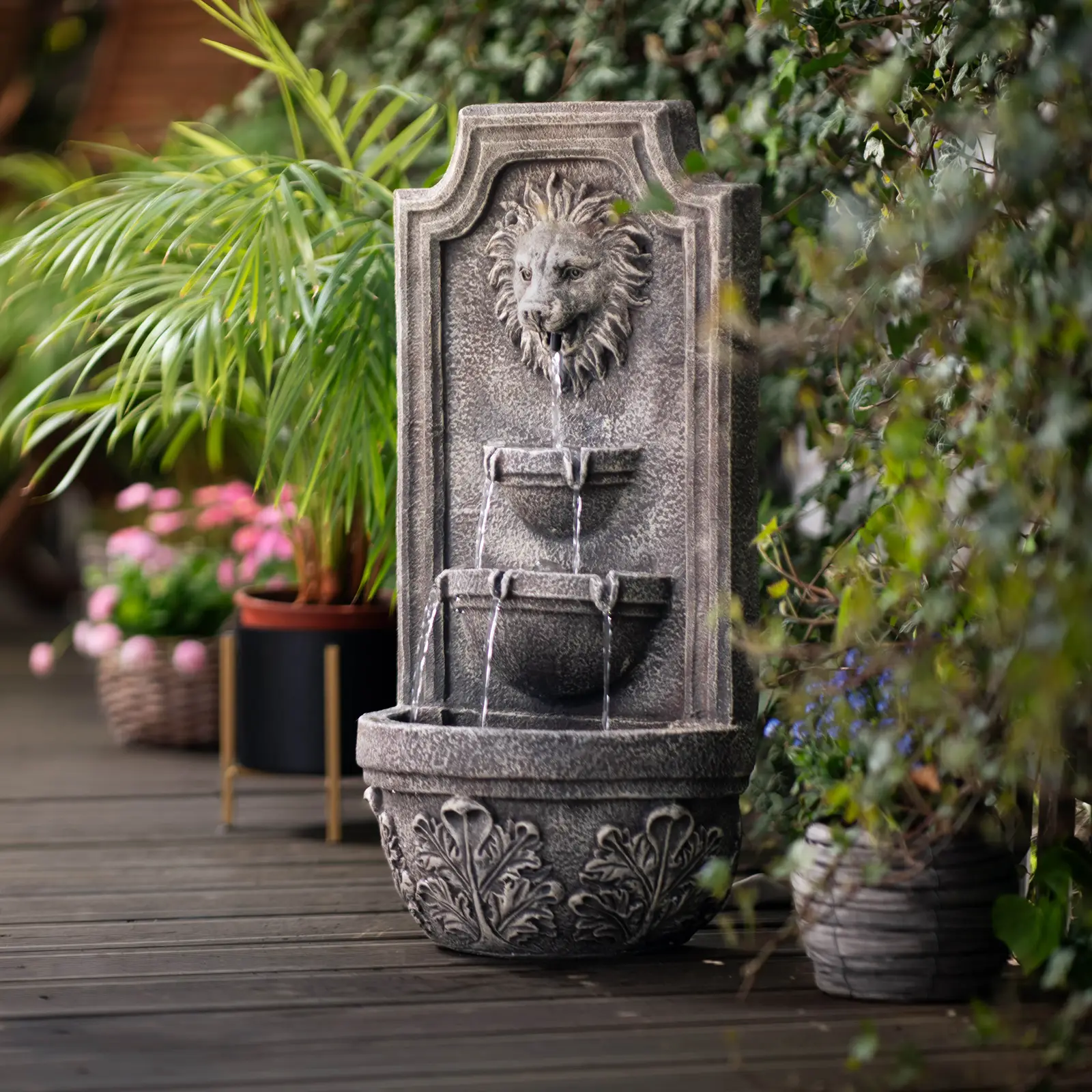 Fontaine solaire - Tête de lion en cascade 3 niveaux - Eclairage LED