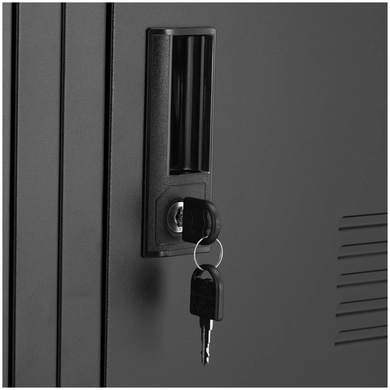 Locker - 15 shelves - lockable - 200 kg