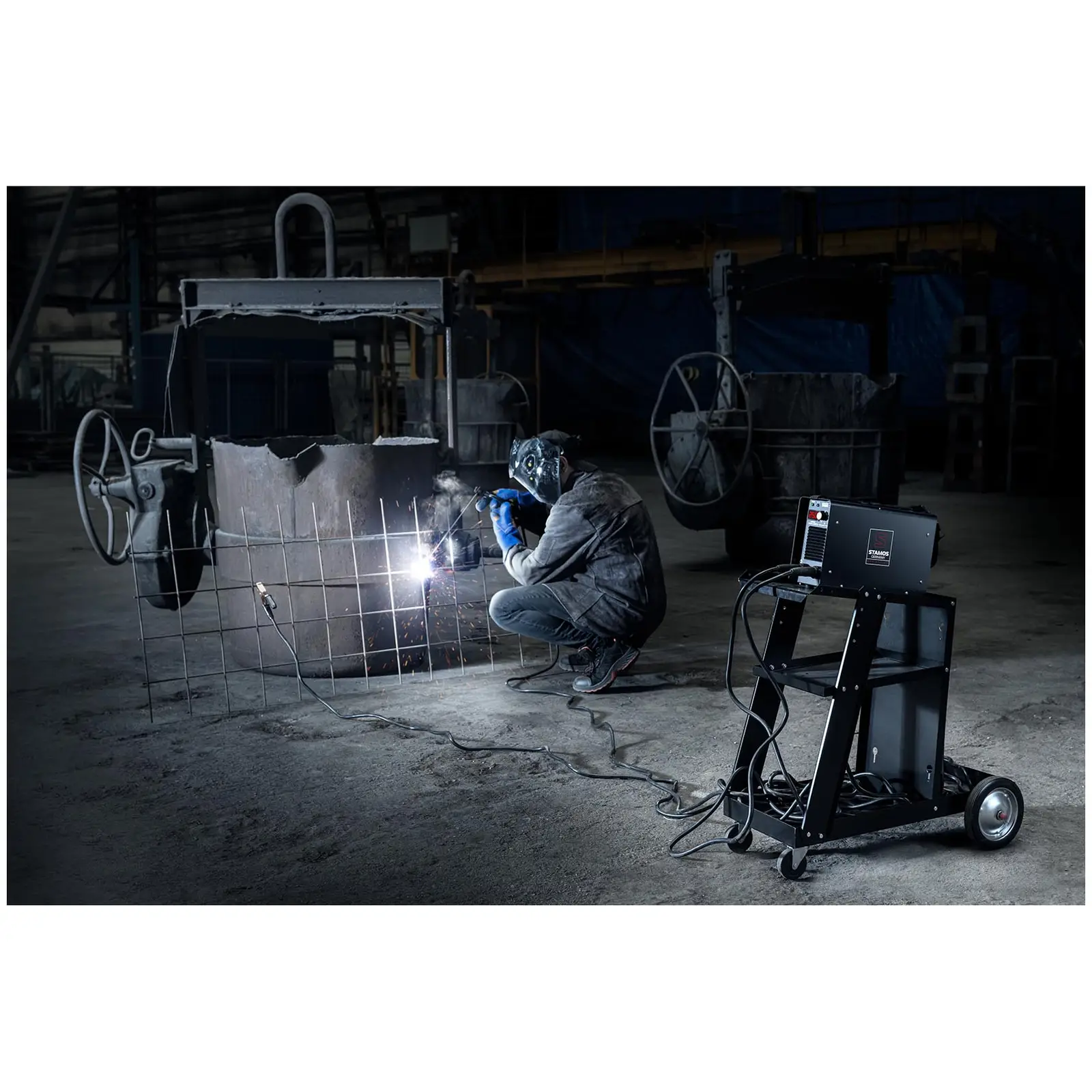 Svařovací sada Svařovací elektrody - 250 A - 8 m kabel - 60 % pracovní cyklus - Elektrody - E6013 - Ø 2 x 300 mm - 5 kg & E316L-17 - 2,5 x 350 mm - 5 kg (Arc Force: Ne)